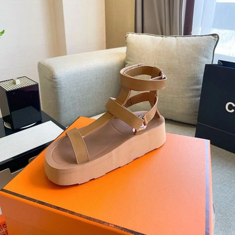 夏のお出かけに♪テクノ サンダル【エルメス 偽物】Enid Sandal H221033ZA3360